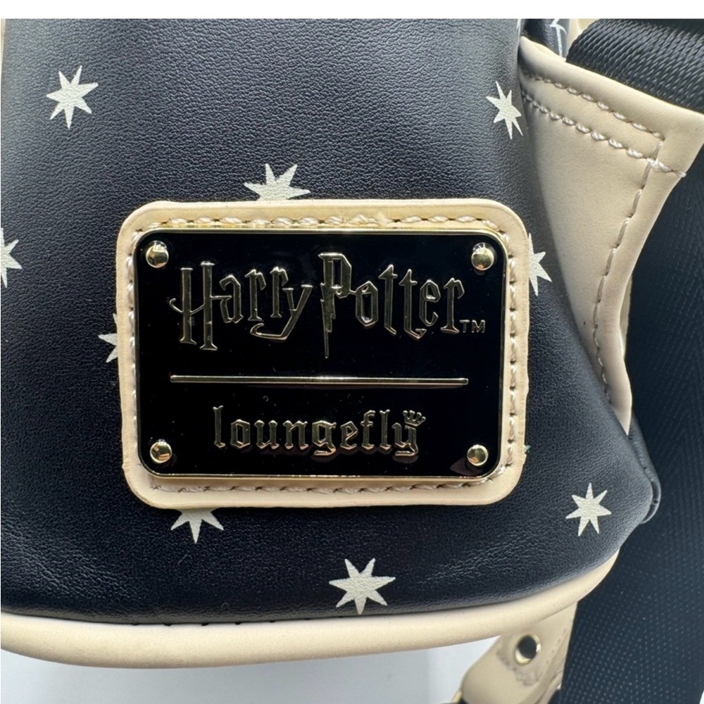 ✨ Harry Potter Loungefly Mini Backpack — Hedwig with Hogwarts Letter ✨ - Picture 3 of 8